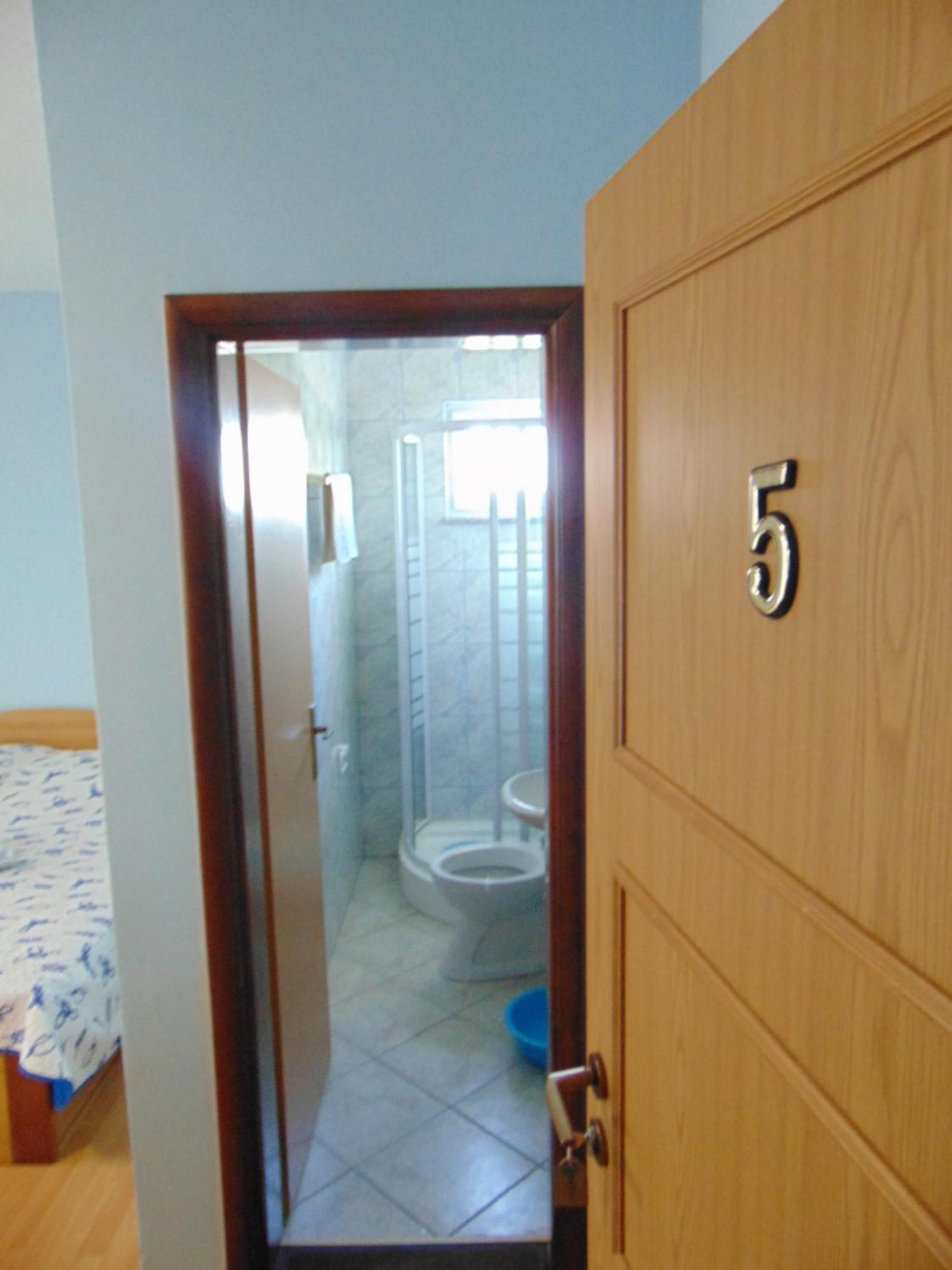 Apartmani Villa Marija ザダル エクステリア 写真