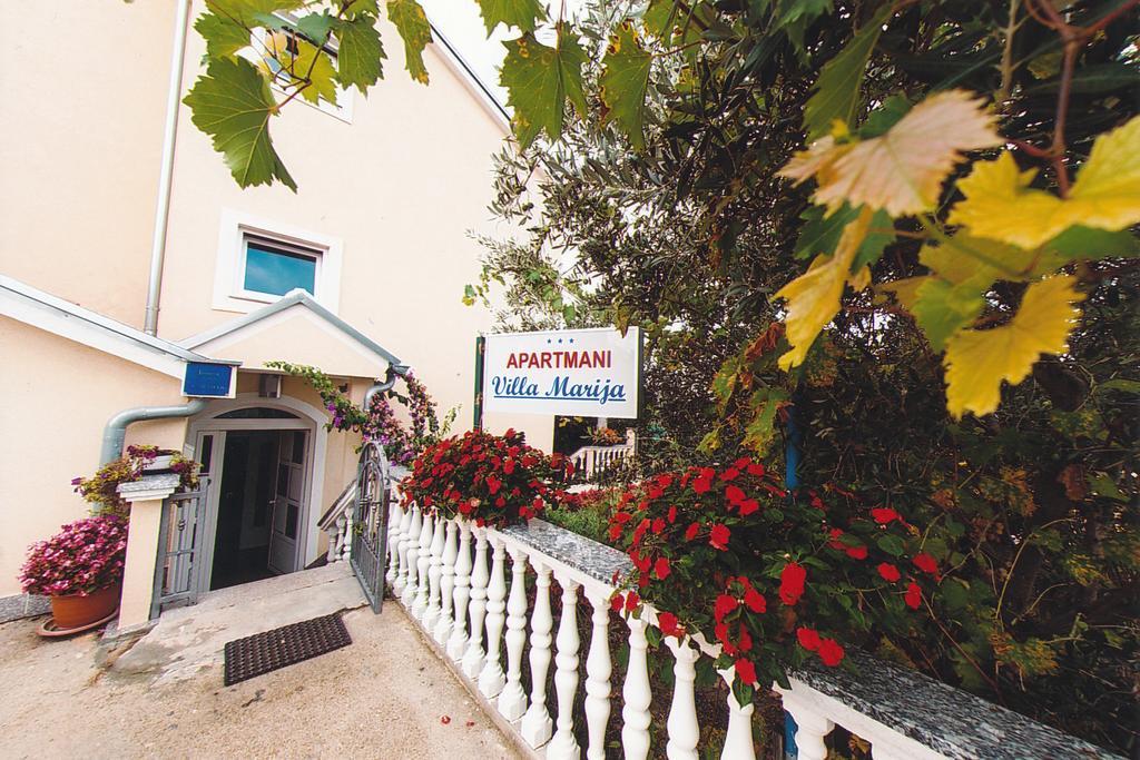 Apartmani Villa Marija ザダル エクステリア 写真