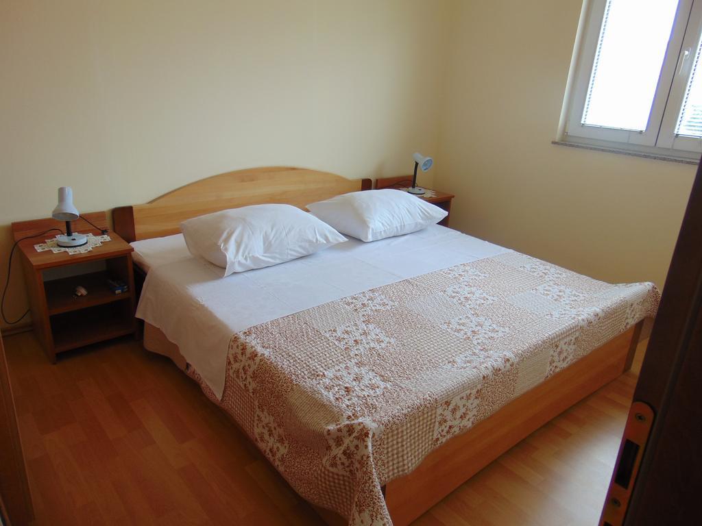 Apartmani Villa Marija ザダル エクステリア 写真