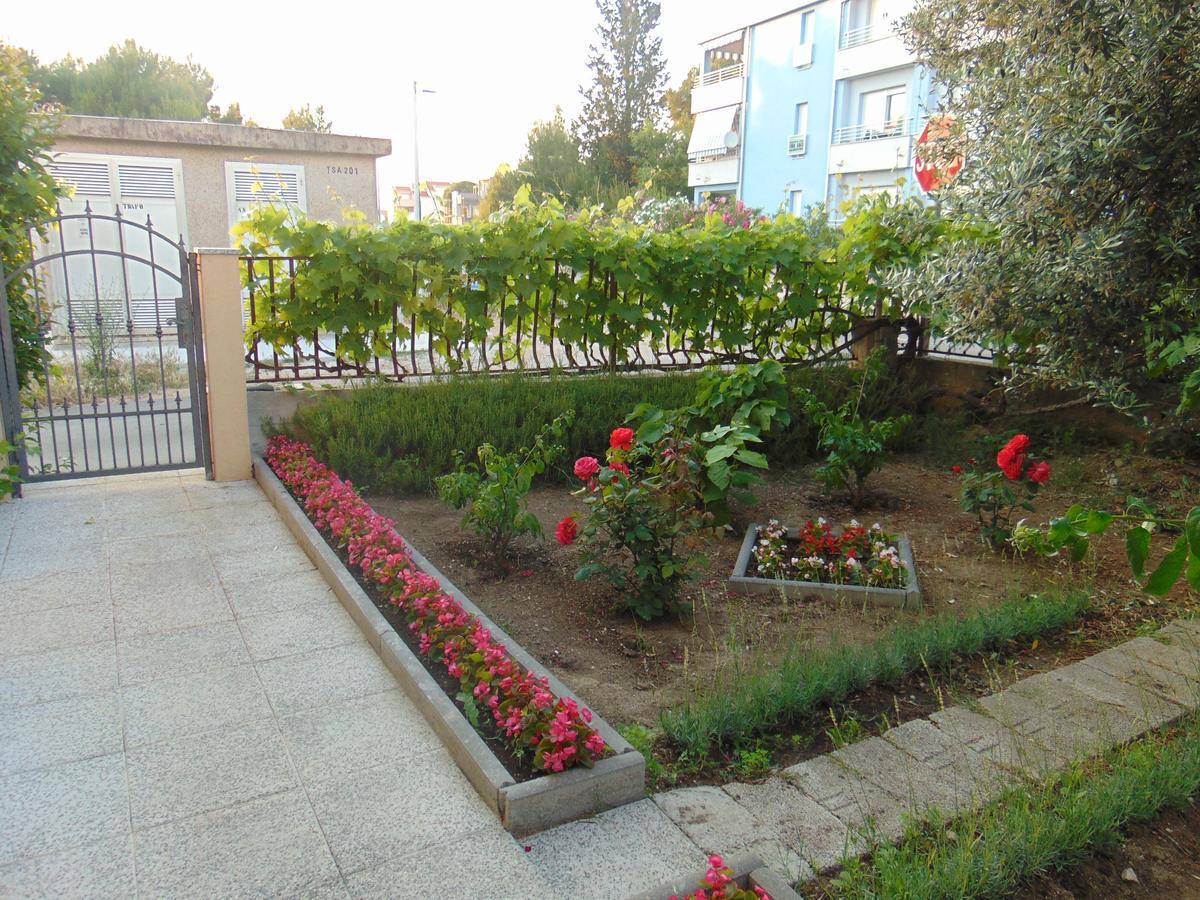 Apartmani Villa Marija ザダル エクステリア 写真