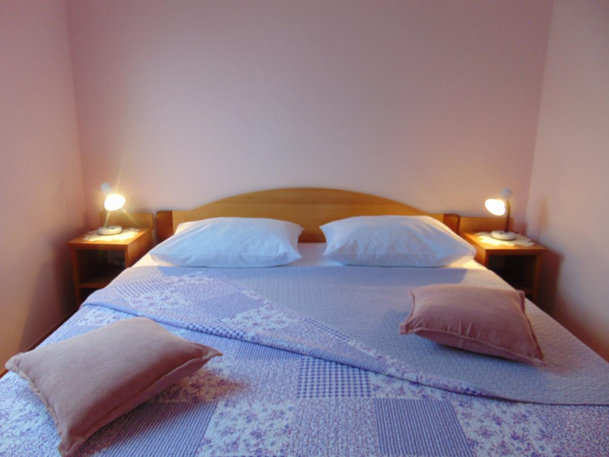Apartmani Villa Marija ザダル エクステリア 写真